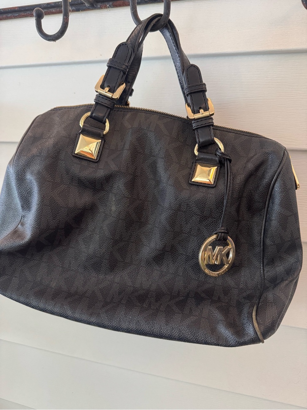 MK Michael Kors Classic Black Women's Satchel Bag - Sleek Everyday Tote